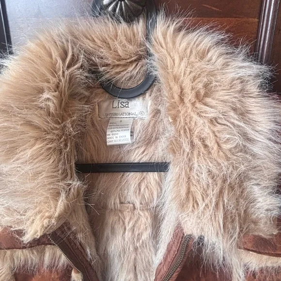 Lisa International Brown Faux Fur Vest - Picture 2 of 4